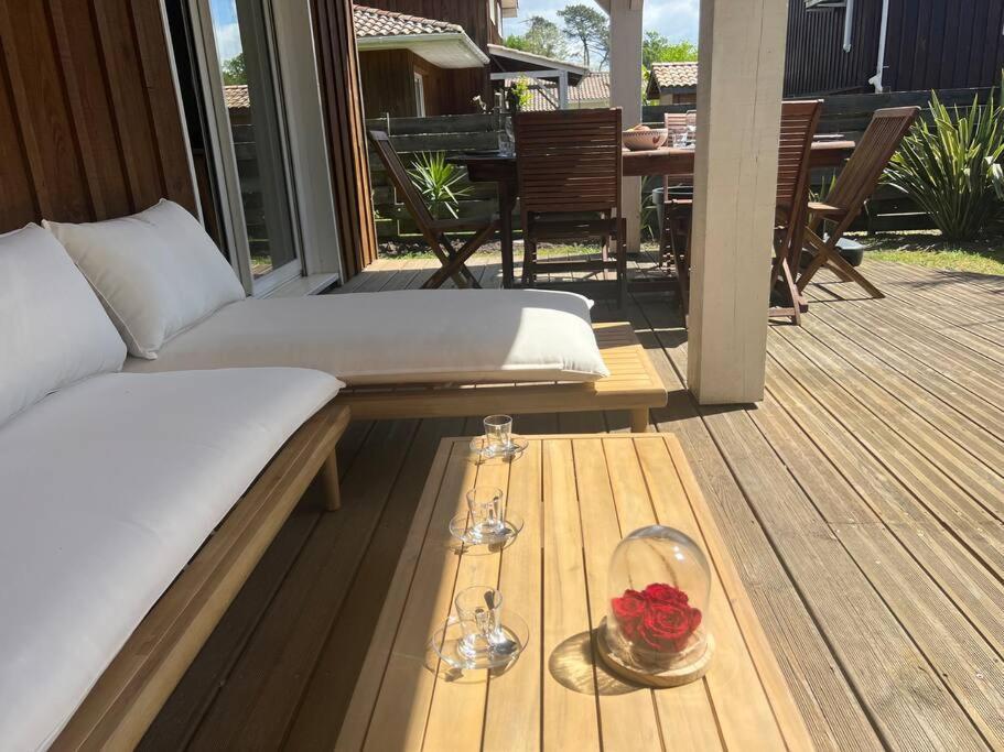 Villa Avec Piscine Proche Du Lac 라테스트드뷔크 외부 사진